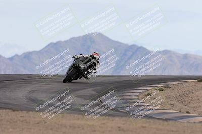 media/Nov-16-2025-Race Pace (Sun) [[8c5fa54630]]/Non Verified Riders (1st 20 Minutes)/6-Turn 12 (2pm)/